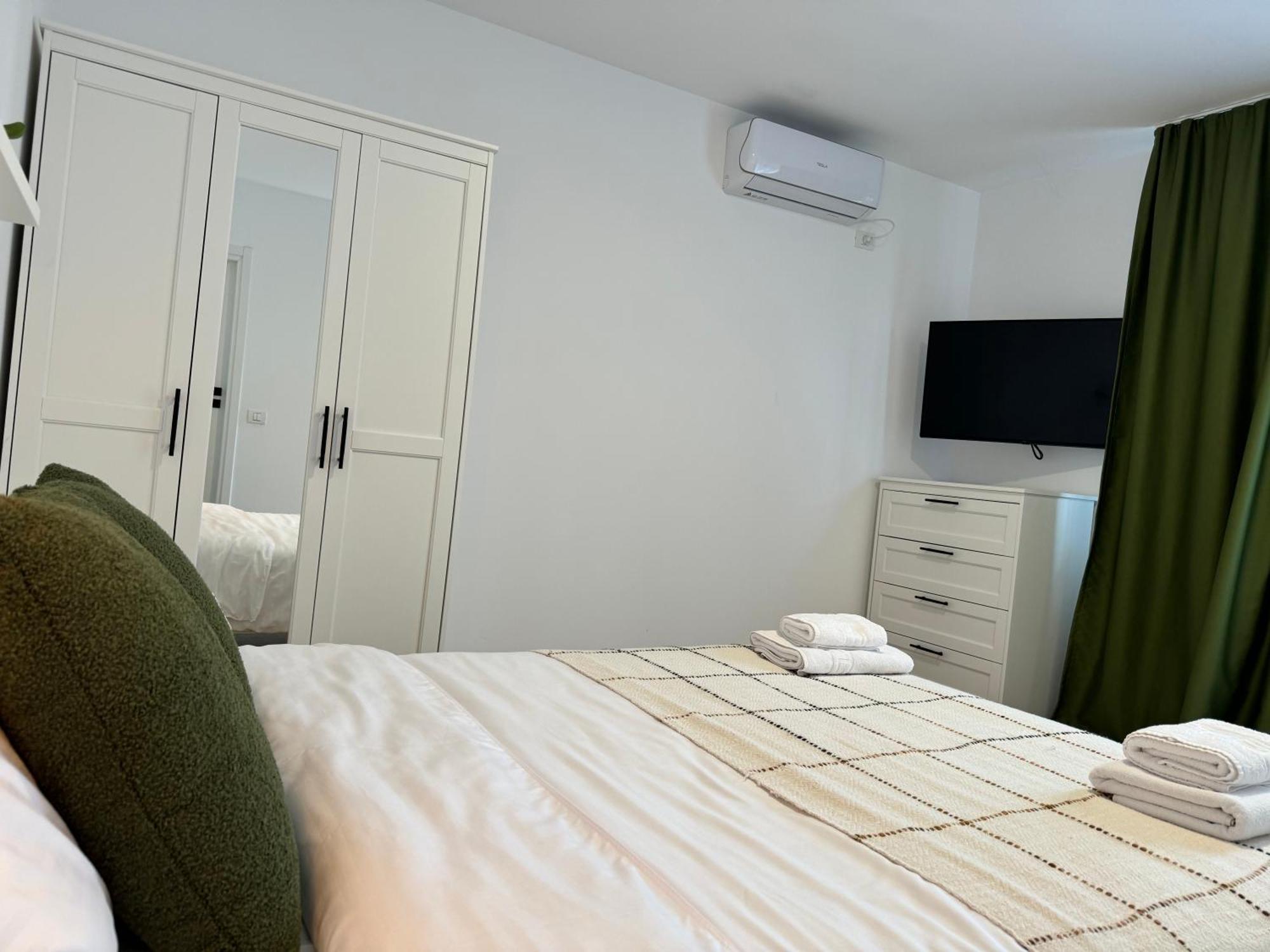 Sky Residence Airport Therme Otopeni 1 المظهر الخارجي الصورة